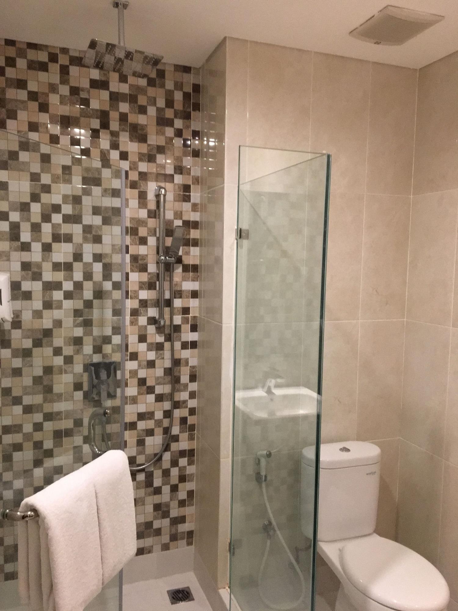 Primebiz Tegal Hotell Exteriör bild