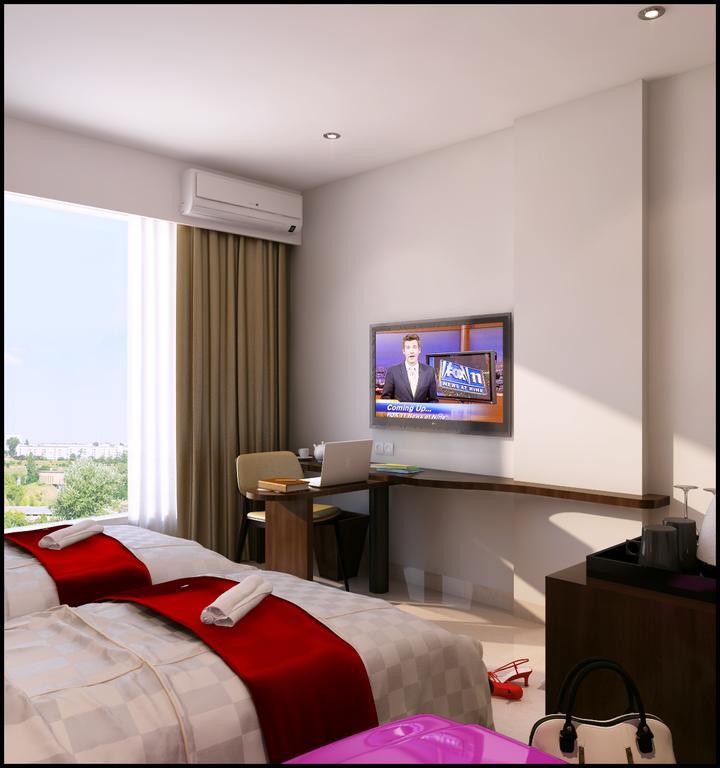 Primebiz Tegal Hotell Exteriör bild